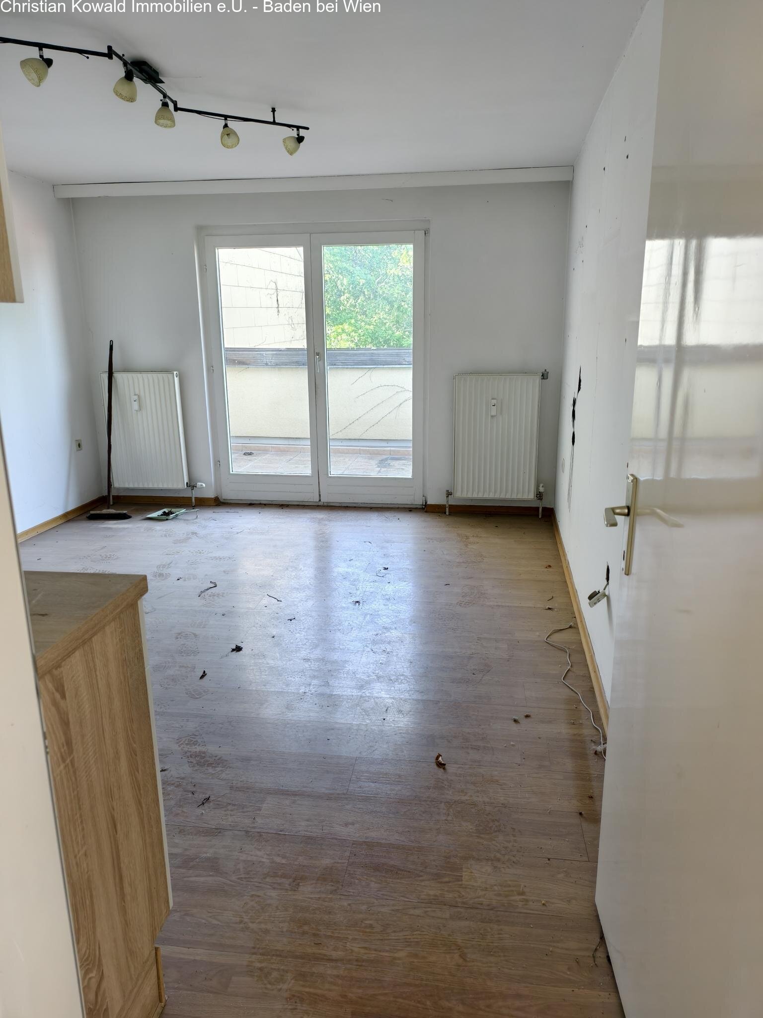 Wohnzimmer mit Küche Wohnzimmer mit Küche